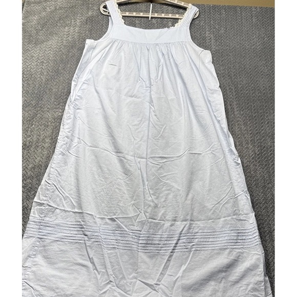 Eileen West Nightgown Large Mother of Pearl Buttons Light Blue Long - Picture 5 of 12